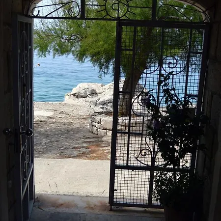 Apartment Lju On The Beach *