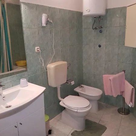 Апартаменты Lju On The *